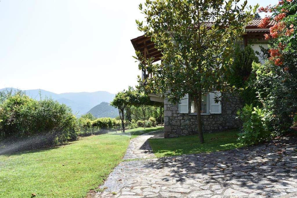 Holiday Cottage Lílaia Exteriér fotografie